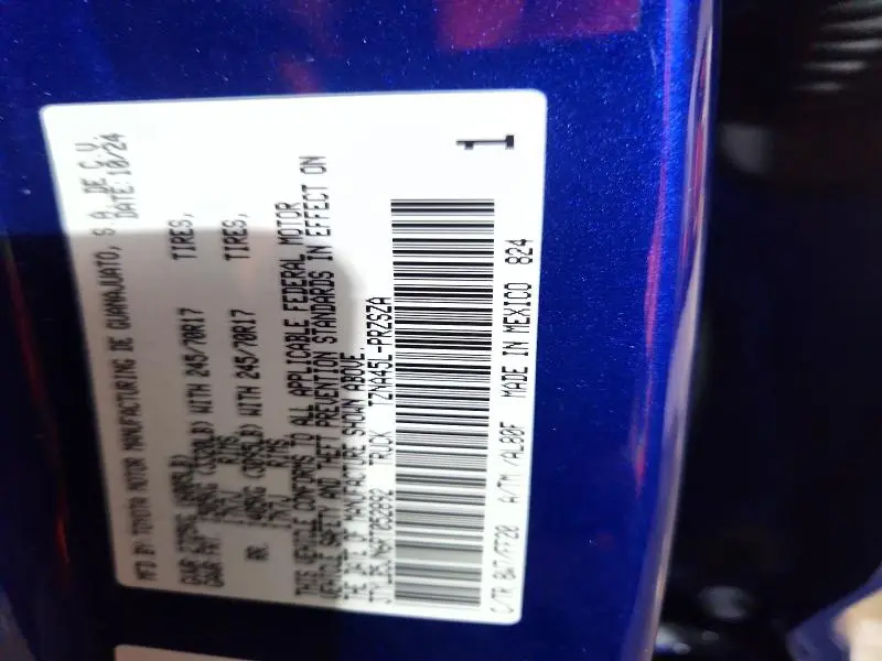 2024 TOYOTA TACOMA SR5  