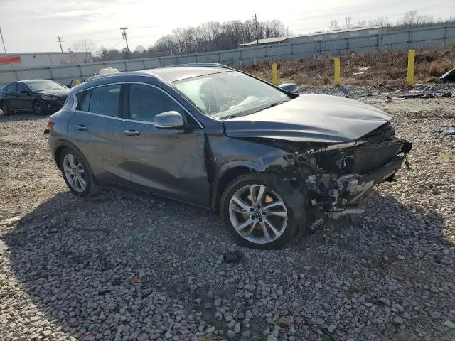 2017 INFINITI QX30 BASE  