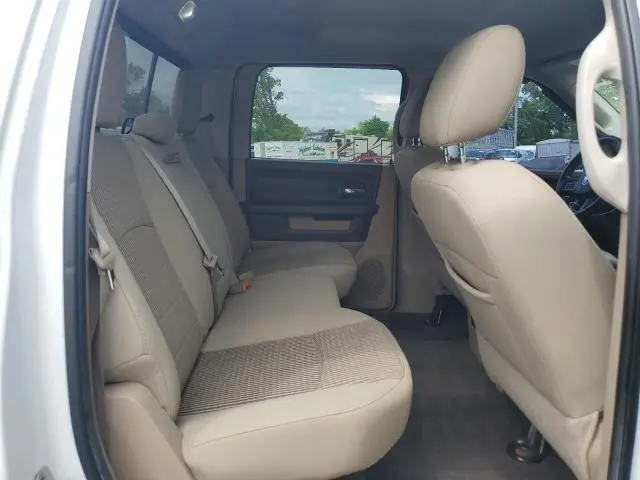 2012 DODGE RAM 1500 SLT  