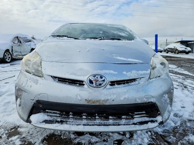 2013 TOYOTA PRIUS TWO  