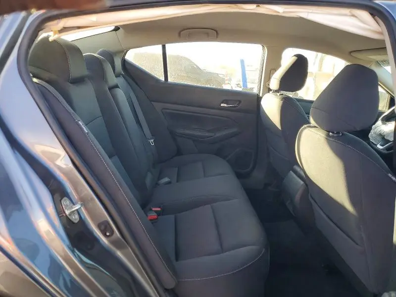 2019 NISSAN ALTIMA S  