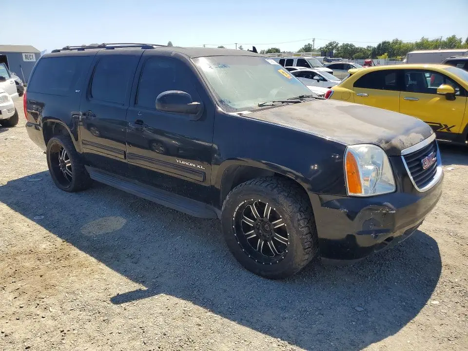 2014 GMC YUKON XL K1500 SLT  