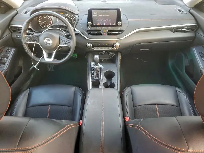 2022 NISSAN ALTIMA SR  