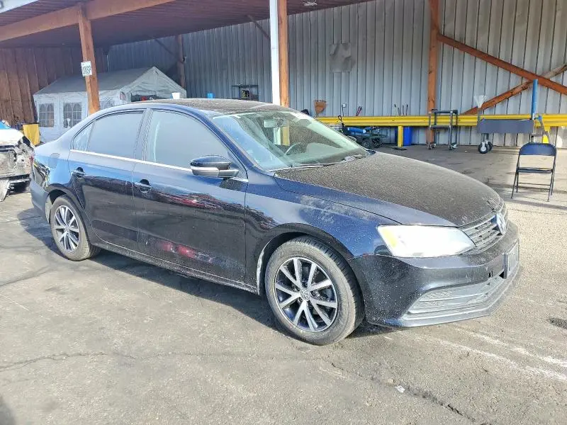 2016 VOLKSWAGEN JETTA SE  