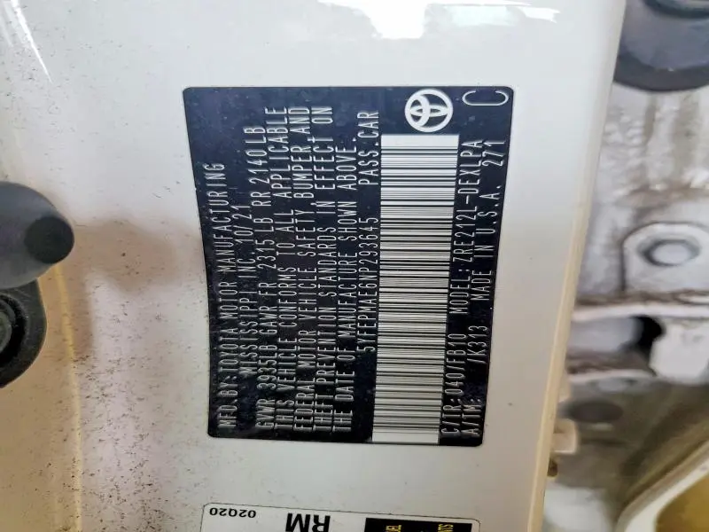 2022 TOYOTA COROLLA LE  