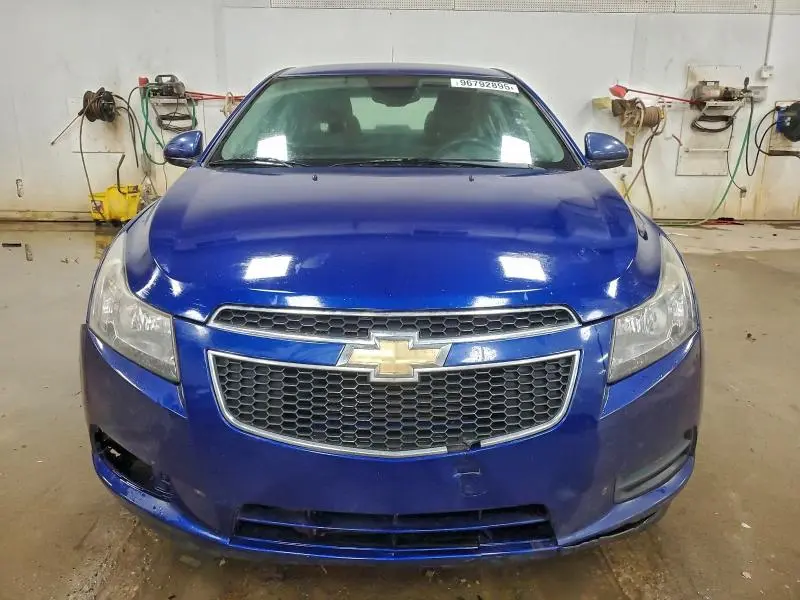 2013 CHEVROLET CRUZE LT  