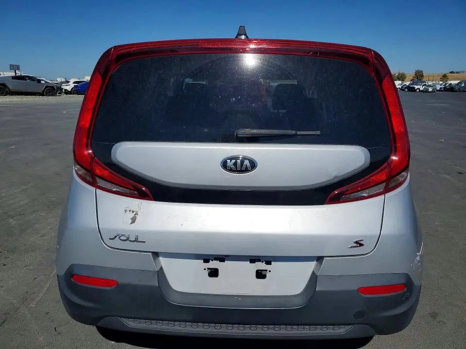 2020 KIA SOUL S  