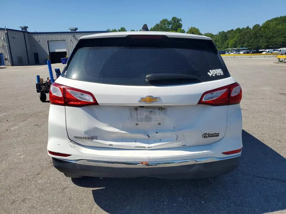 2018 CHEVROLET EQUINOX LS  