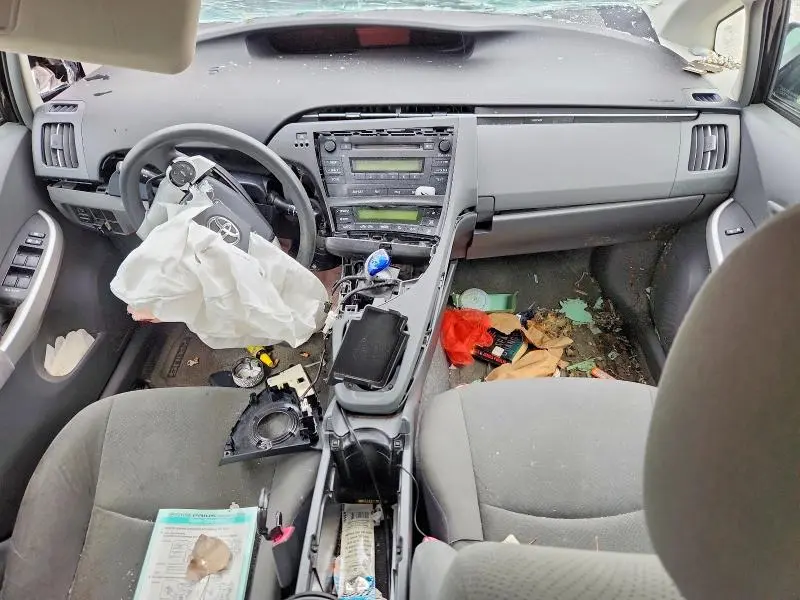 2011 TOYOTA PRIUS TWO  