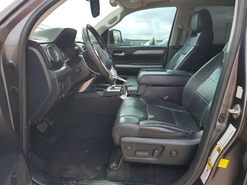 2017 TOYOTA TUNDRA PLATINUM  