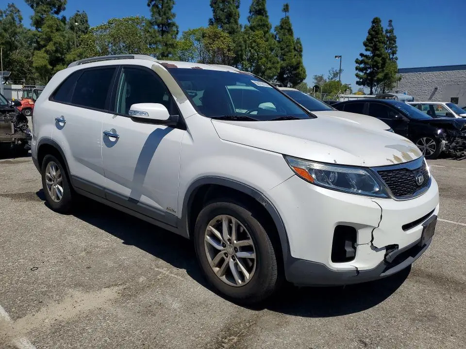 2015 KIA SORENTO LX  