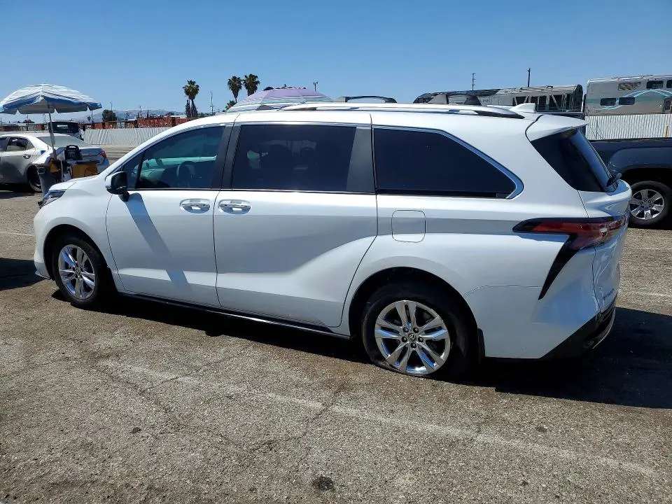 2025 TOYOTA SIENNA LIMITED 7-PASSENGER  