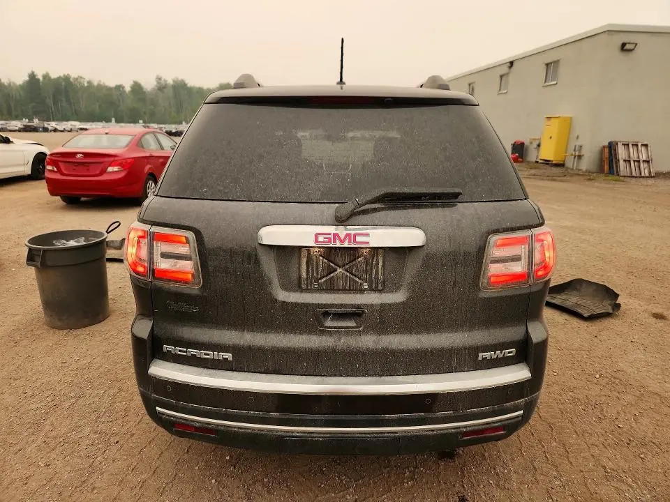 2015 GMC ACADIA SLE  