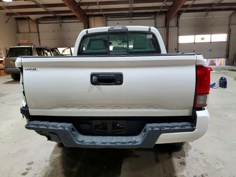 2018 TOYOTA TACOMA DOUBLE CAB  