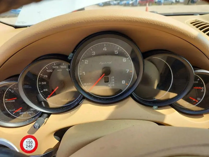 2014 PORSCHE CAYENNE S HYBRID  