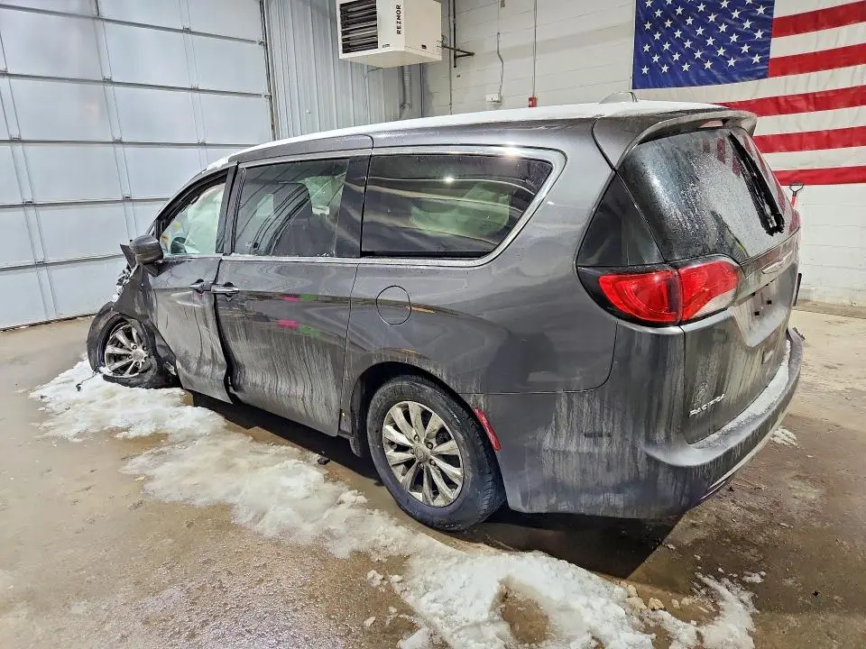 2019 CHRYSLER PACIFICA TOURING PLUS  