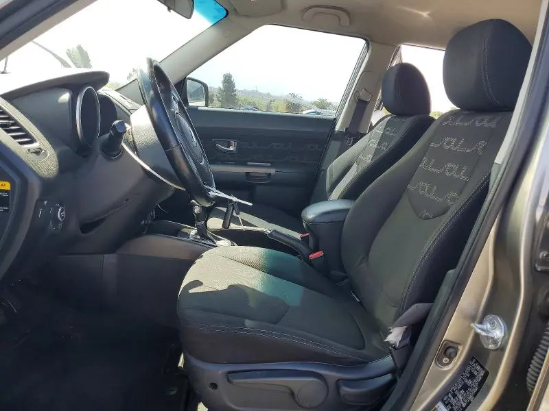 2013 KIA SOUL +  