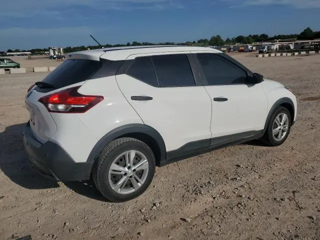 2020 NISSAN KICKS S  