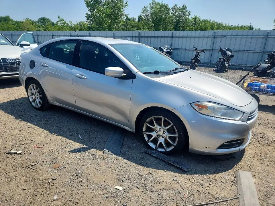 2013 DODGE DART SXT  