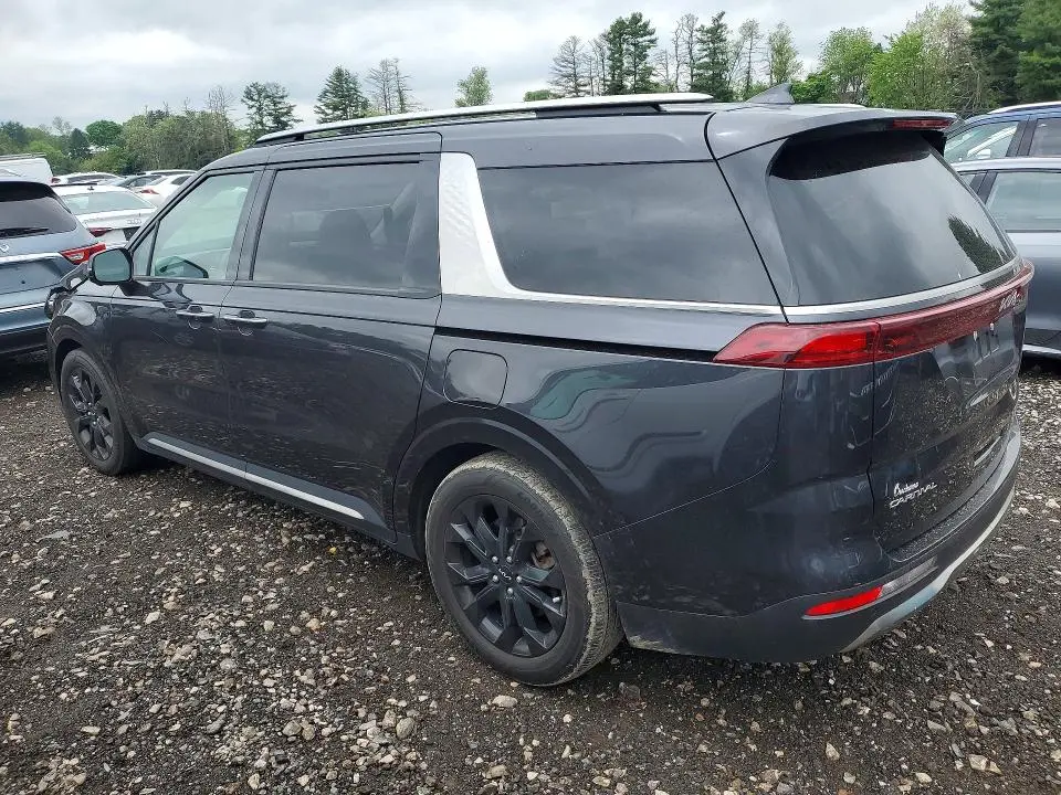 2024 KIA CARNIVAL SX  