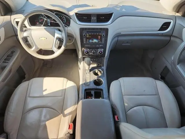 2014 CHEVROLET TRAVERSE LT  