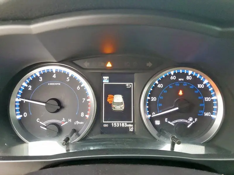 2018 TOYOTA HIGHLANDER LE  