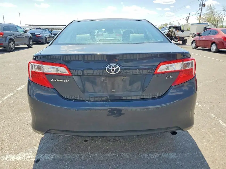 2013 TOYOTA CAMRY LE  