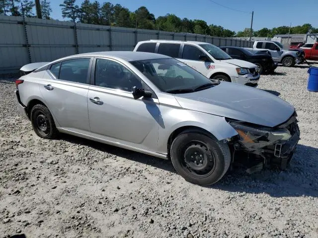 2024 NISSAN ALTIMA S  