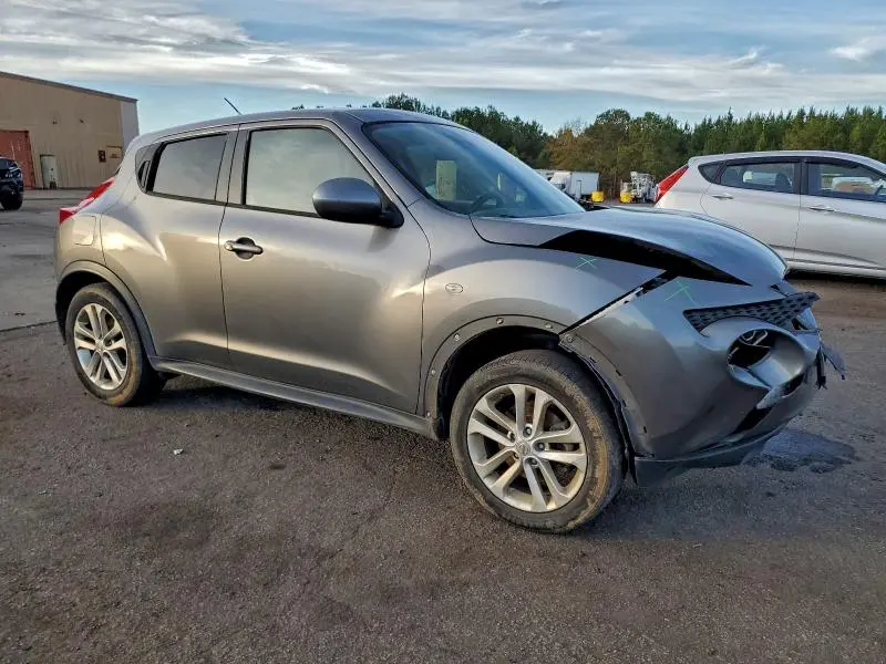 2014 NISSAN JUKE S  