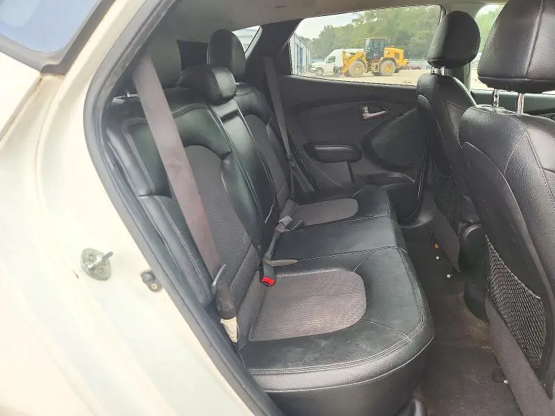 2012 HYUNDAI TUCSON GLS  