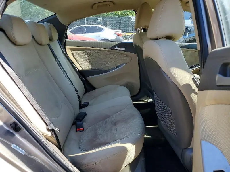 2014 HYUNDAI ACCENT GLS  
