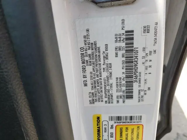 2016 FORD FUSION SE  
