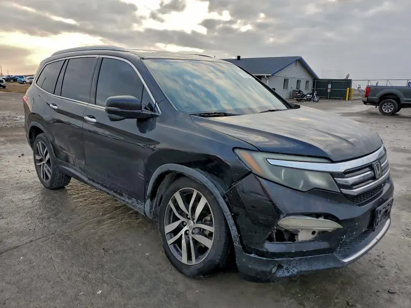 2016 HONDA PILOT TOURING  