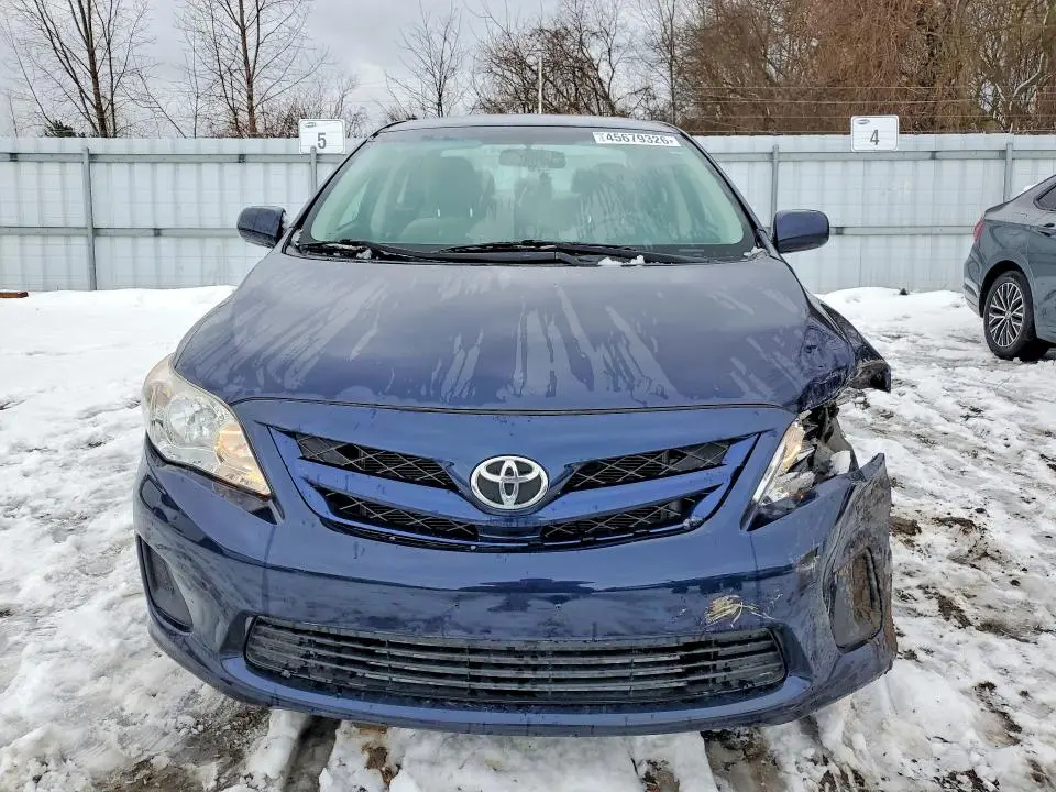 2011 TOYOTA COROLLA BASE  