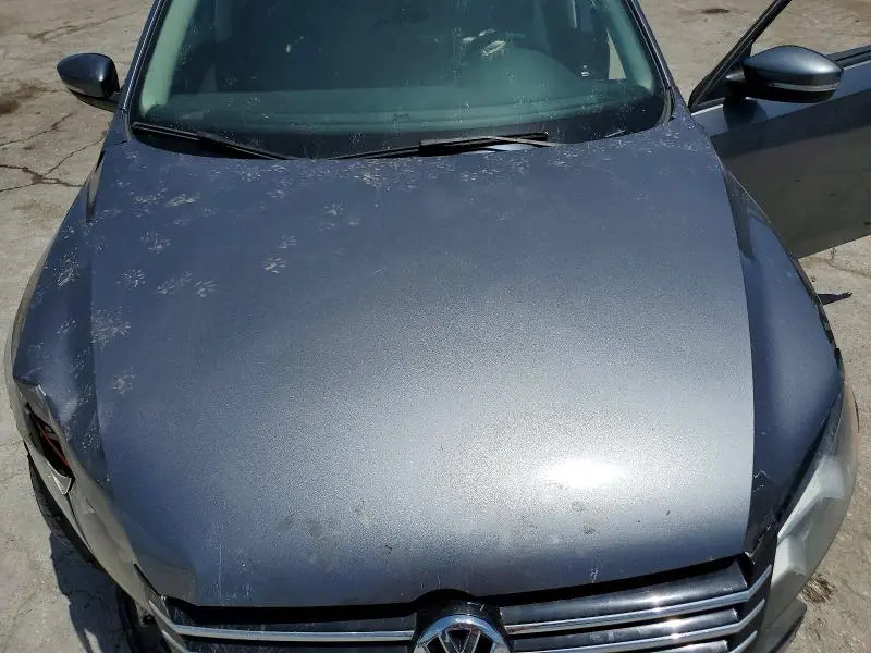 2015 VOLKSWAGEN PASSAT S  