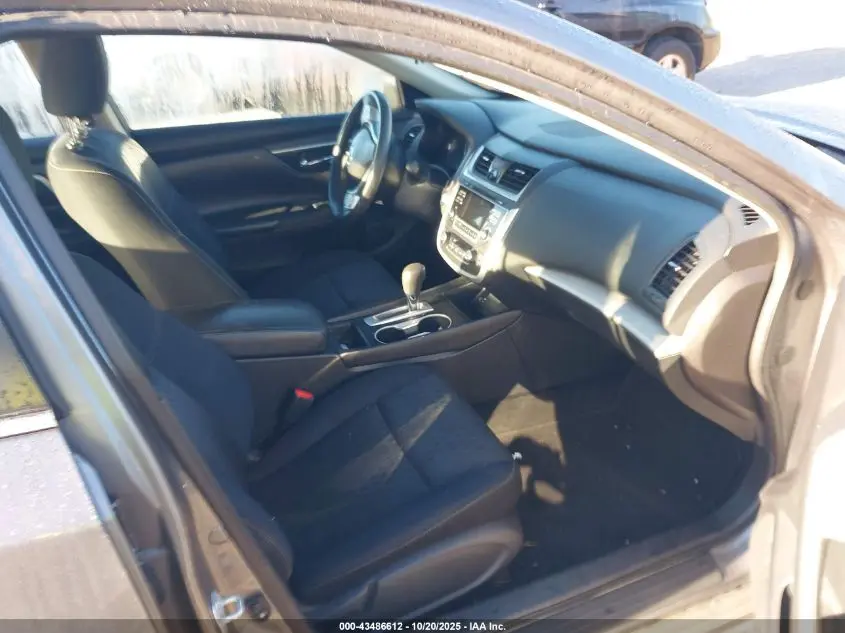 2017 NISSAN ALTIMA 2.5 SV