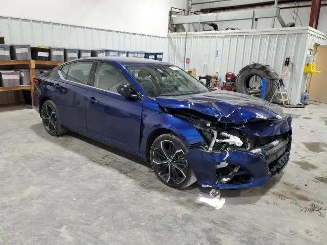 2024 NISSAN ALTIMA SR  