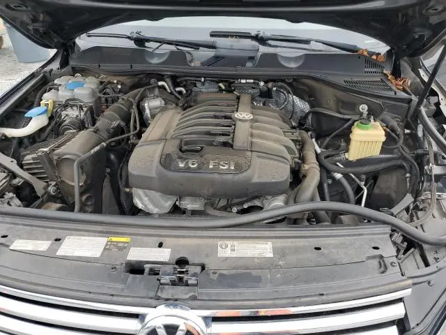 2015 VOLKSWAGEN TOUAREG V6  