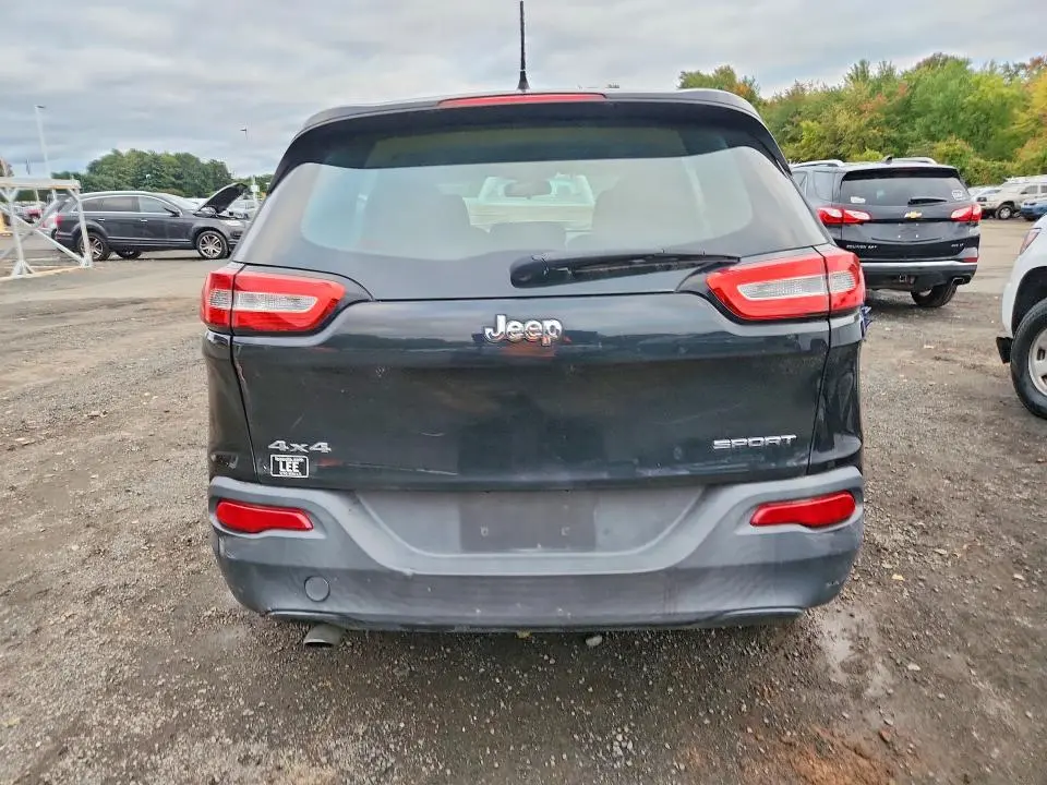 2014 JEEP CHEROKEE SPORT  