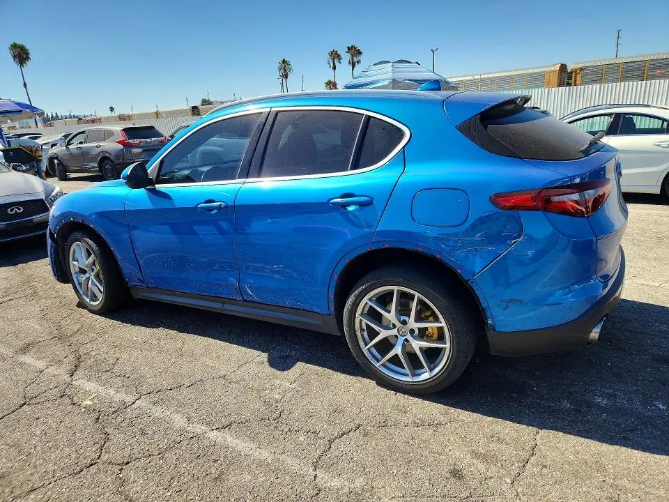 2019 ALFA ROMEO STELVIO BASE  
