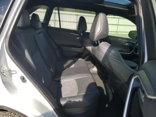 2024 TOYOTA RAV4 XSE  