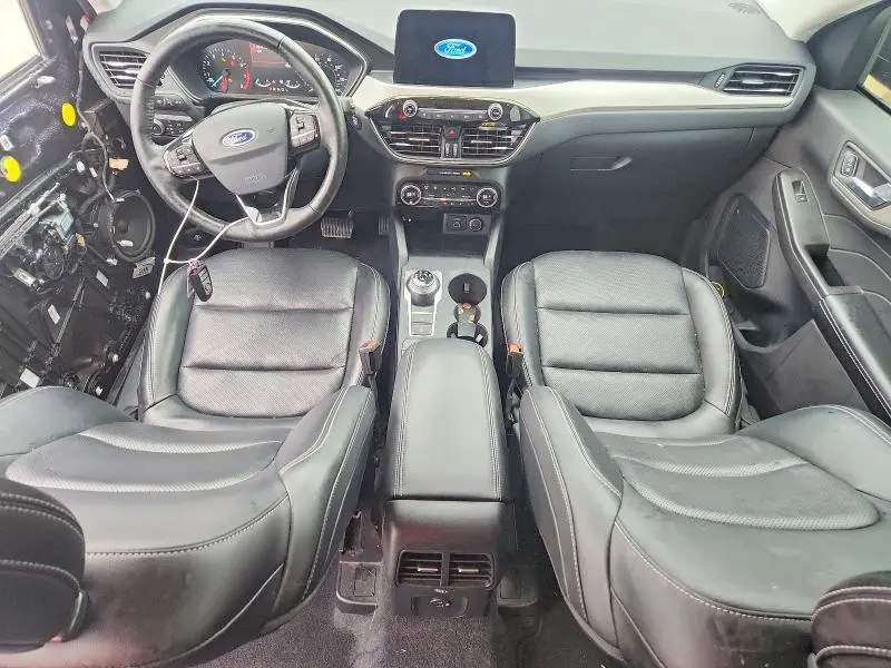 2021 FORD ESCAPE SEL  
