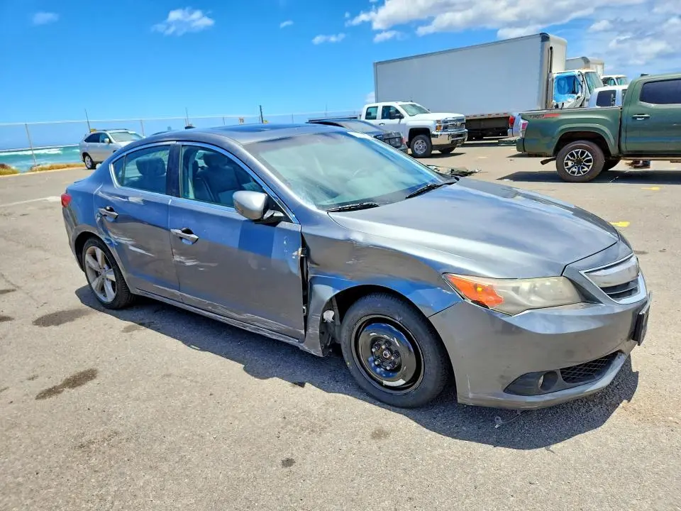 2013 ACURA ILX 20 PREMIUM  