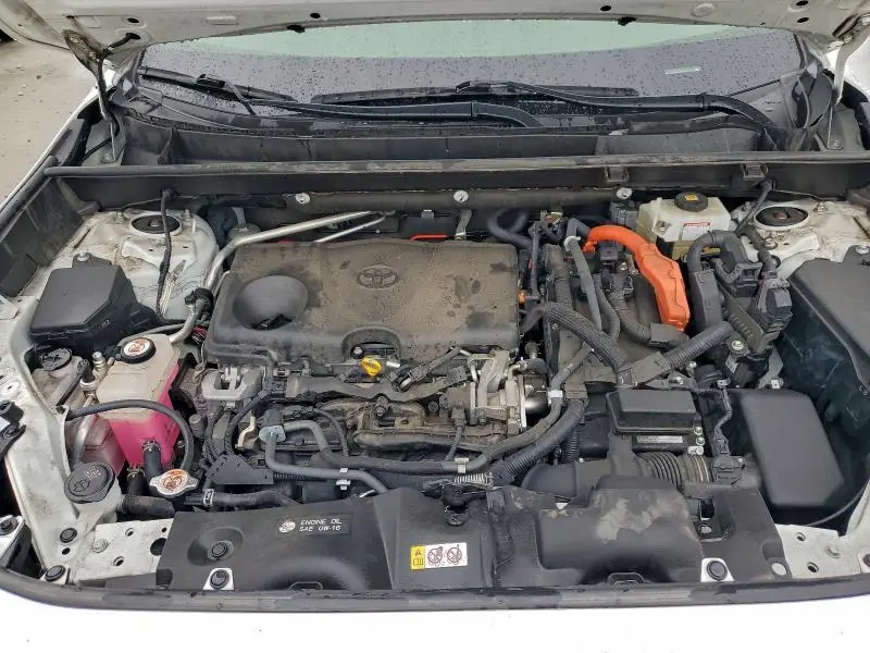 2020 TOYOTA RAV4 XSE  