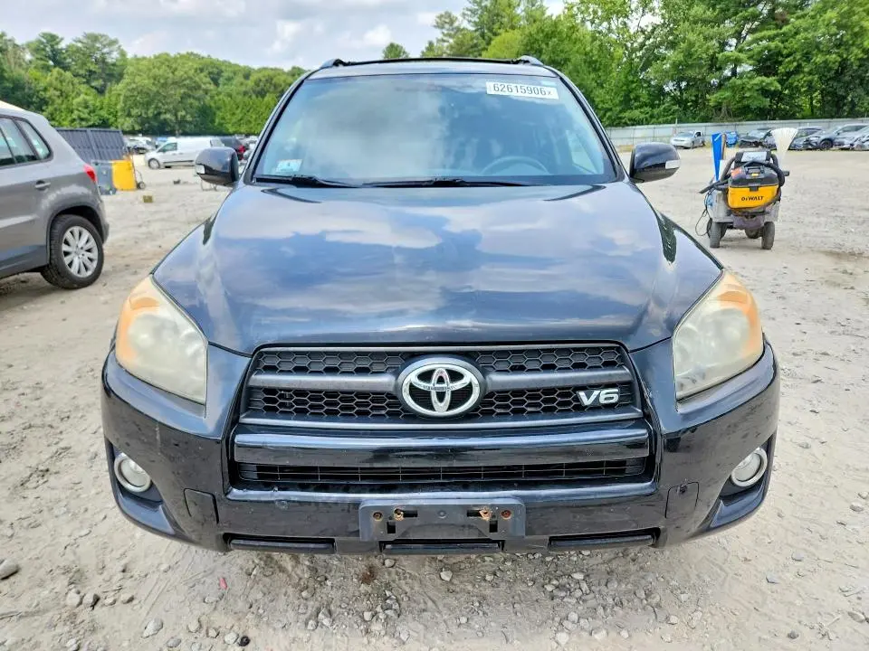 2011 TOYOTA RAV4 SPORT  