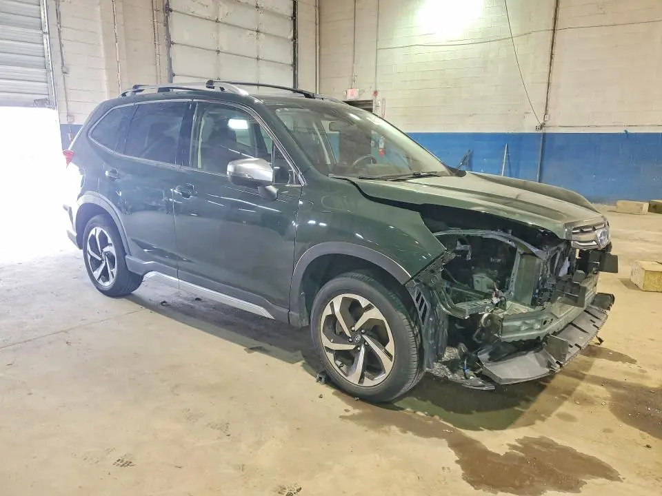 2023 SUBARU FORESTER TOURING  