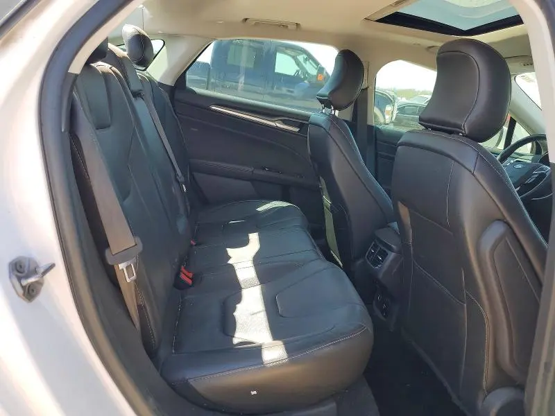 2016 FORD FUSION TITANIUM PHEV  