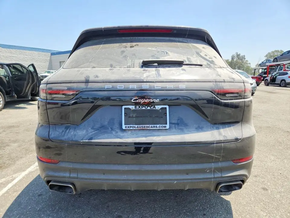 2019 PORSCHE CAYENNE   