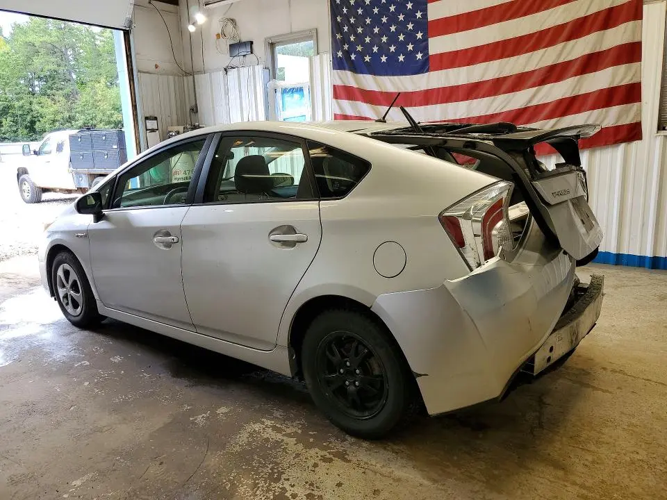 2014 TOYOTA PRIUS TWO  