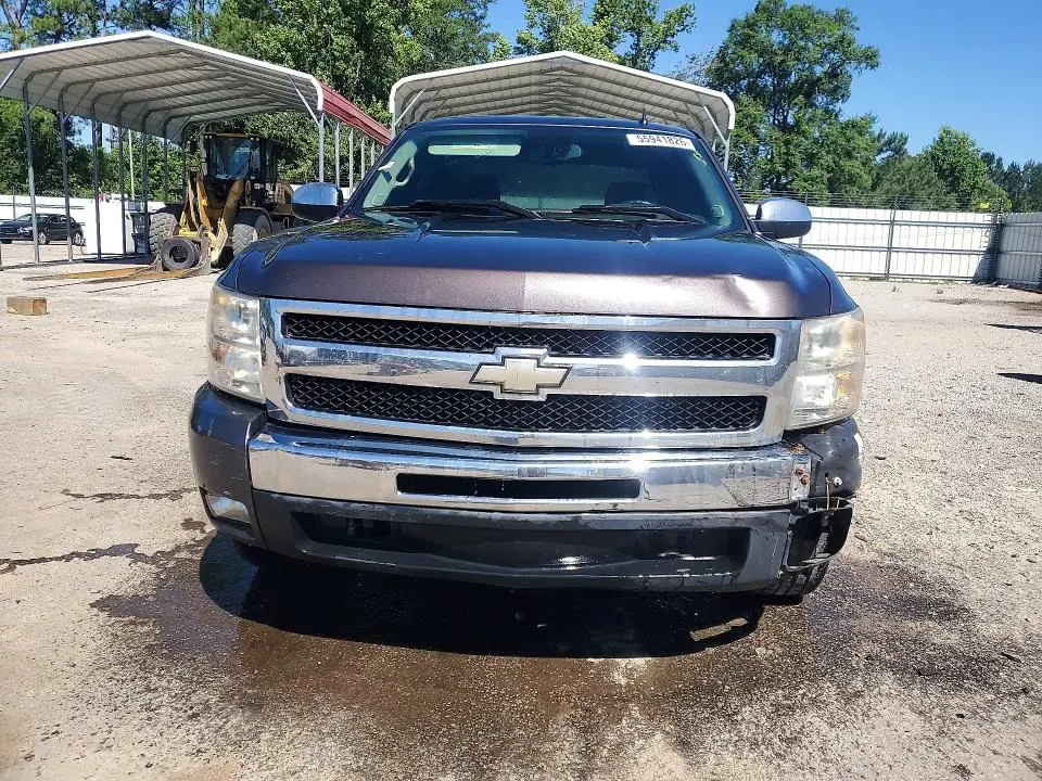2011 CHEVROLET SILVERADO C1500 LT  